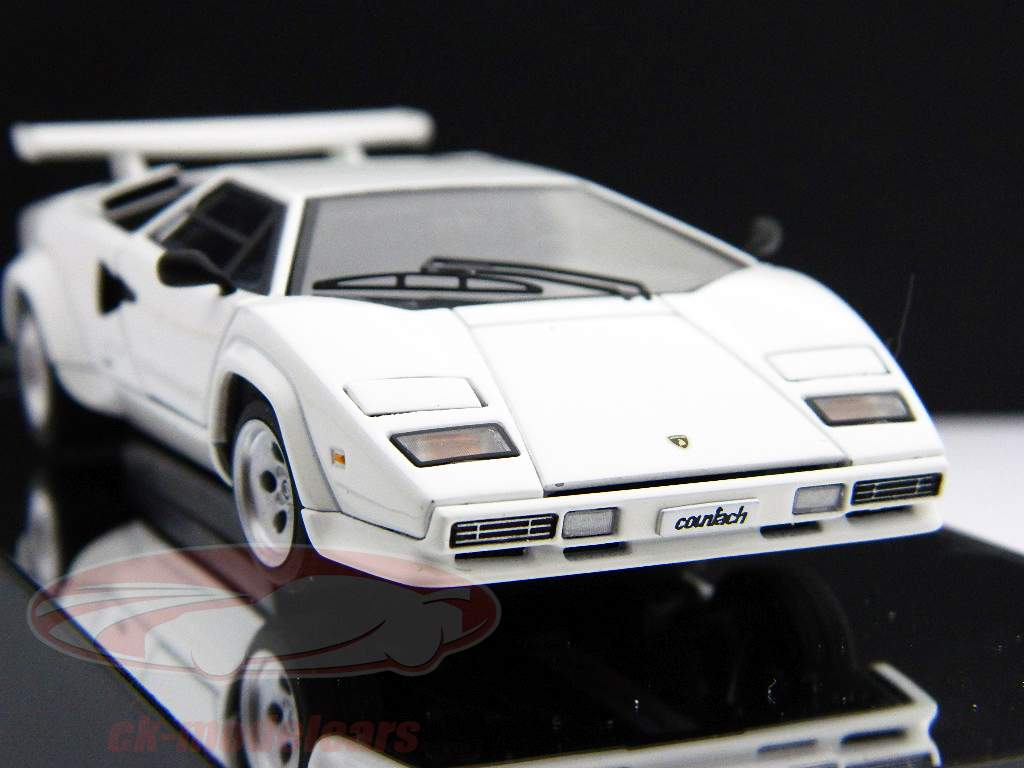 Lamborghini Countach 5000S branco 1:43 AUTOart