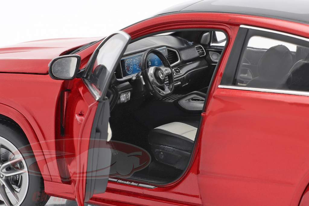 Mercedes-Benz GLE Coupe (C167) designo hyazinth красный металлический 1:18 iScale