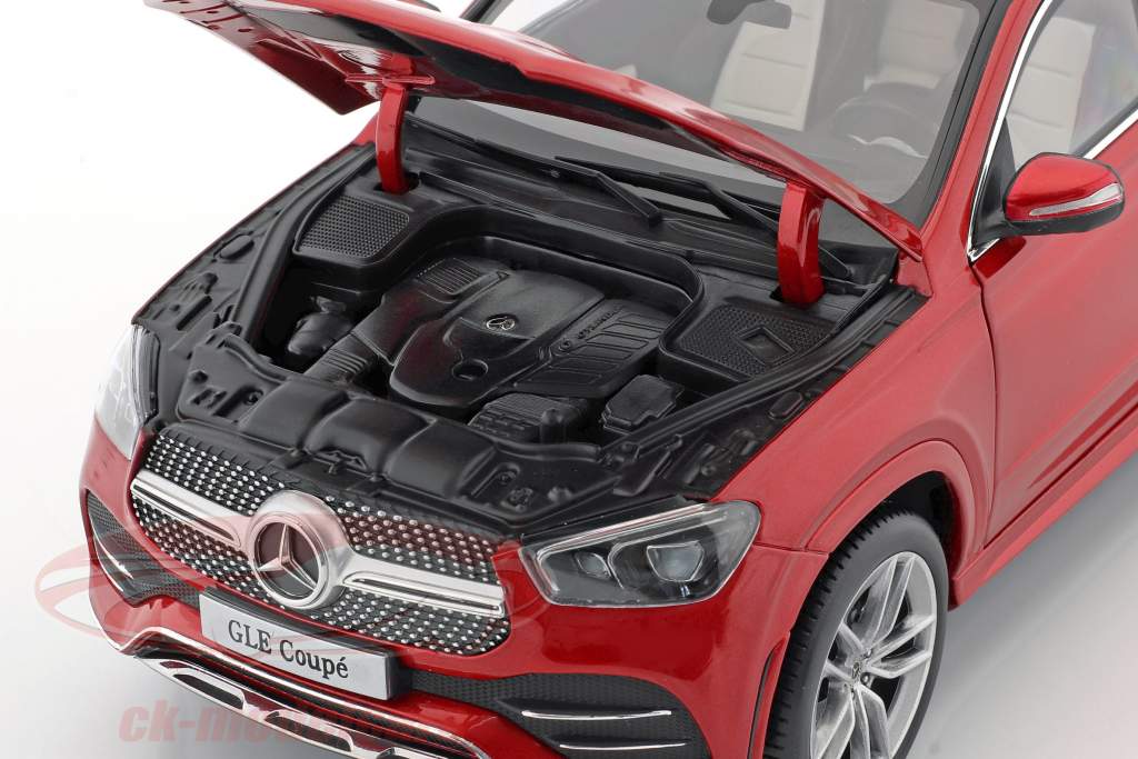 Mercedes-Benz GLE Coupe (C167) designo hyazinth красный металлический 1:18 iScale
