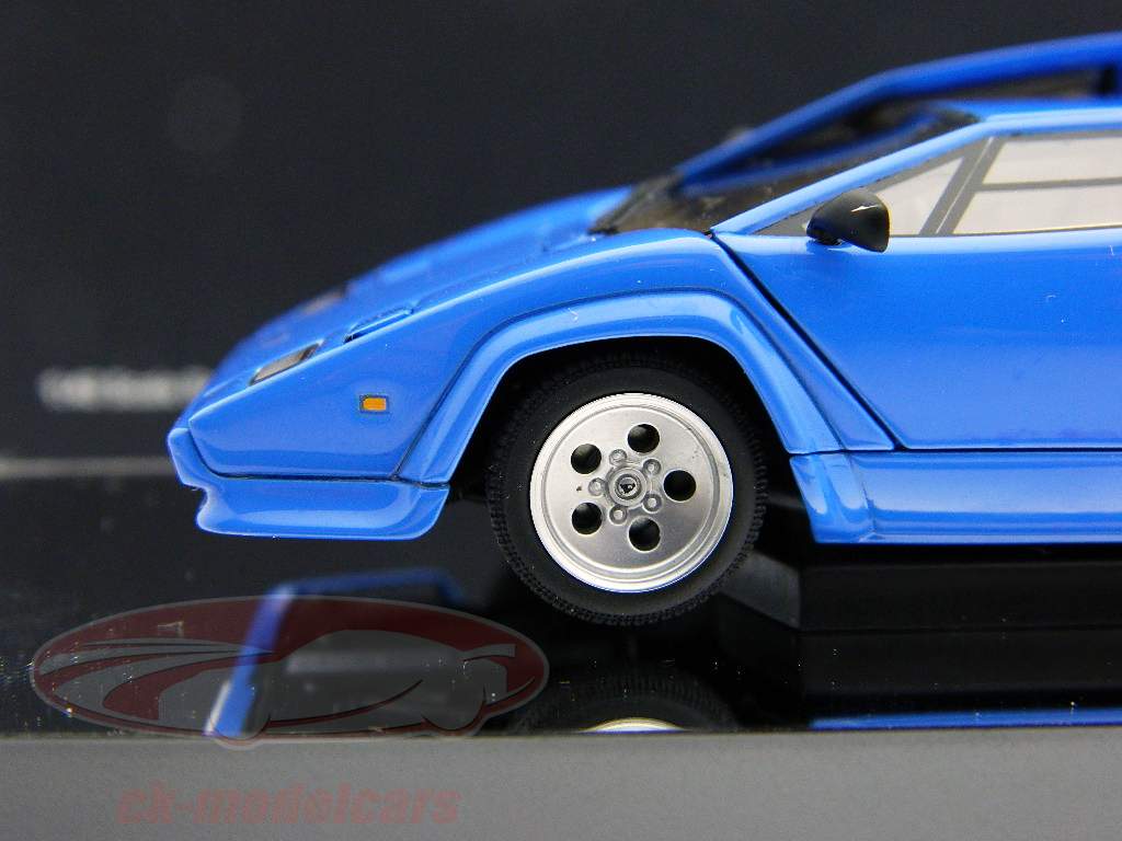 Lamborghini Countach 5000S blu / blu 1:43 AutoArt