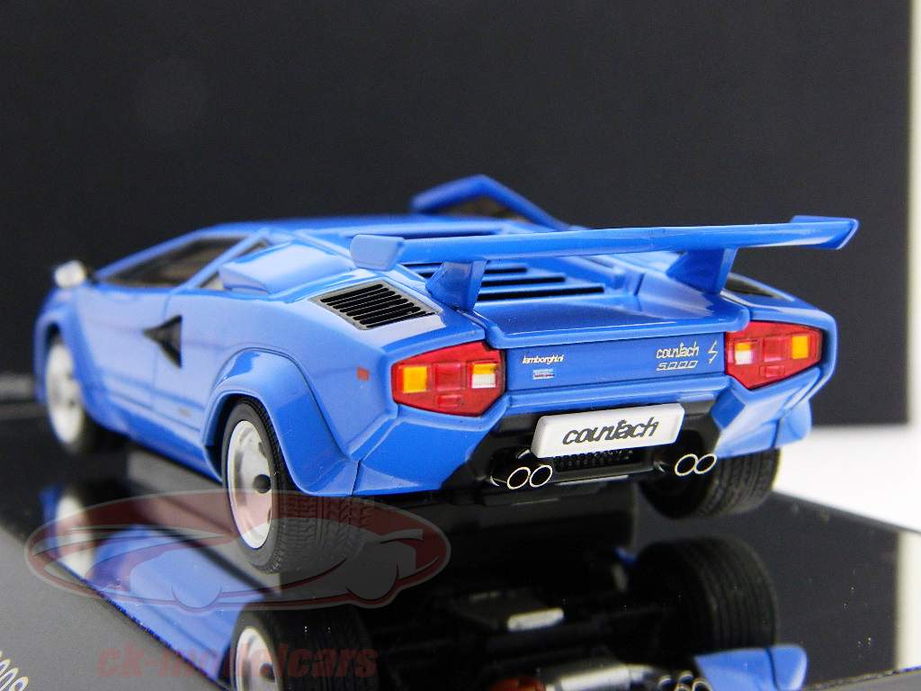 Lamborghini Countach 5000S ブルー / ブルー 1:43 AutoArt