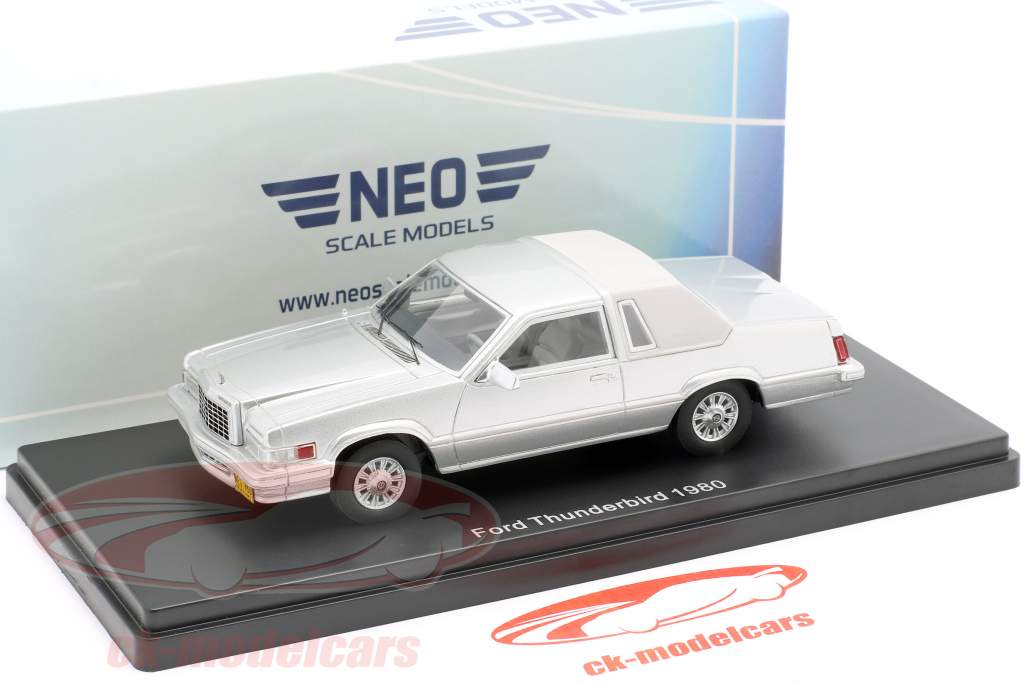 Ford Thunderbird Año de construcción 1980 plata 1:43 Neo