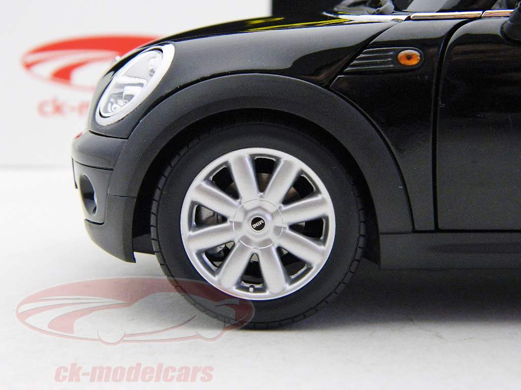 Mini Cooper Cabriolet schwarz / black 1:18 Kyosho