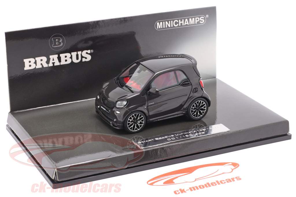 Smart Brabus Ultimate 125 Год постройки 2017 черный 1:43 Minichamps