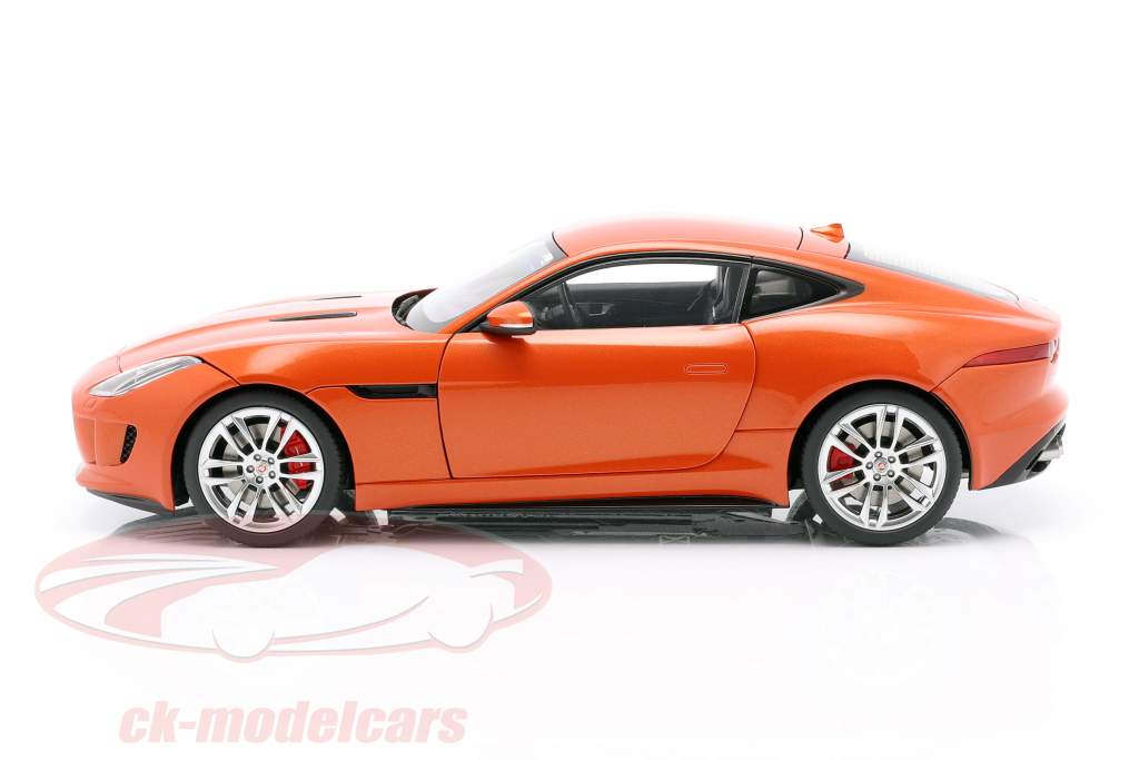 Jaguar F-Type R Coupe år 2015 appelsin metallic 1:18 AUTOart