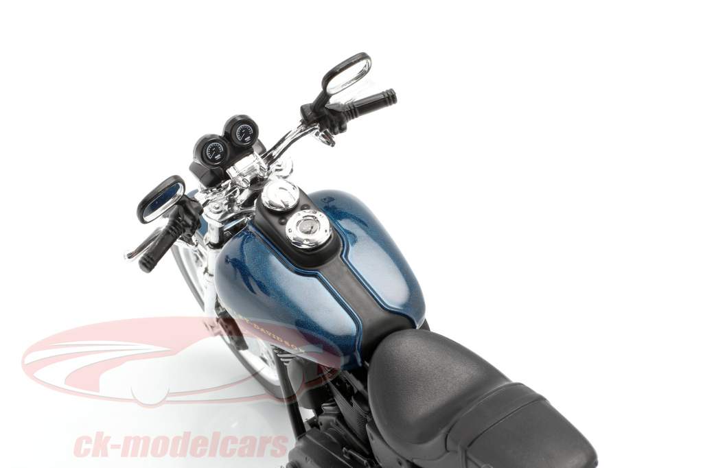 Harley Davidson Dyna Super Glide Sport Byggeår 2004 mørkeblå / sort 1:12 Maisto
