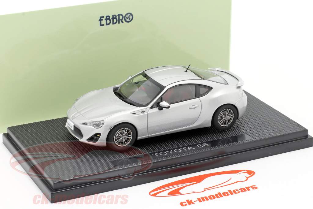 トヨタ86銀/ 1時43エブロ