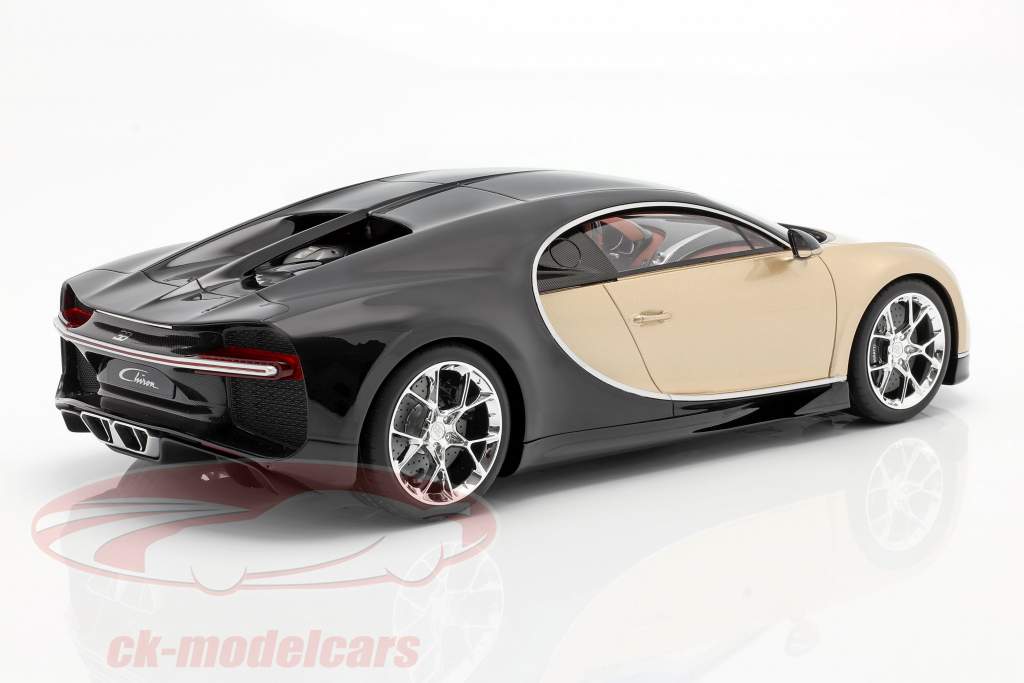 Bugatti Chiron year 2016 gold / black 1:12 Kyosho