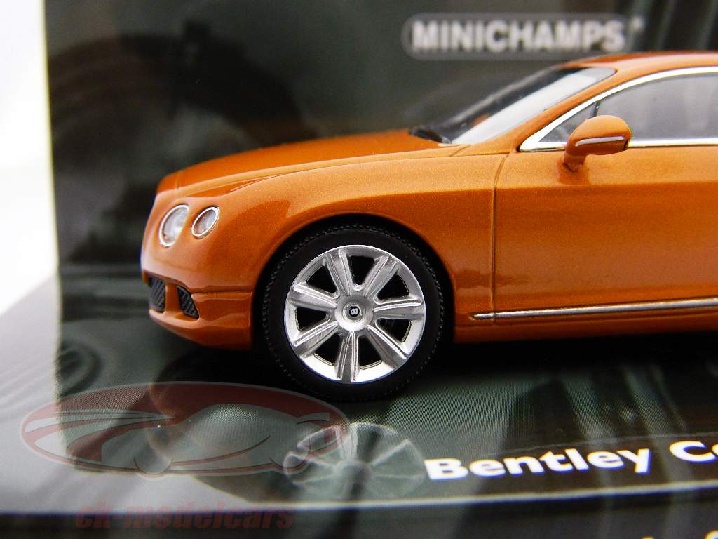 ベントレーコンチネンタルGTオレンジBjの2011 1時43ミニチャンプス