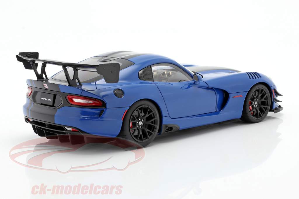 Dodge Viper ACR Année de construction 2017 competition bleu / noir 1:18 AUTOart