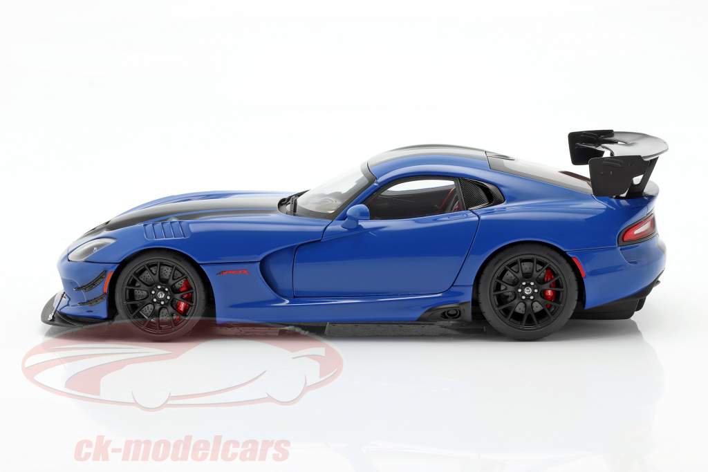 Dodge Viper ACR Année de construction 2017 competition bleu / noir 1:18 AUTOart