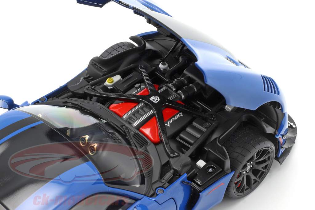 Dodge Viper ACR Année de construction 2017 competition bleu / noir 1:18 AUTOart