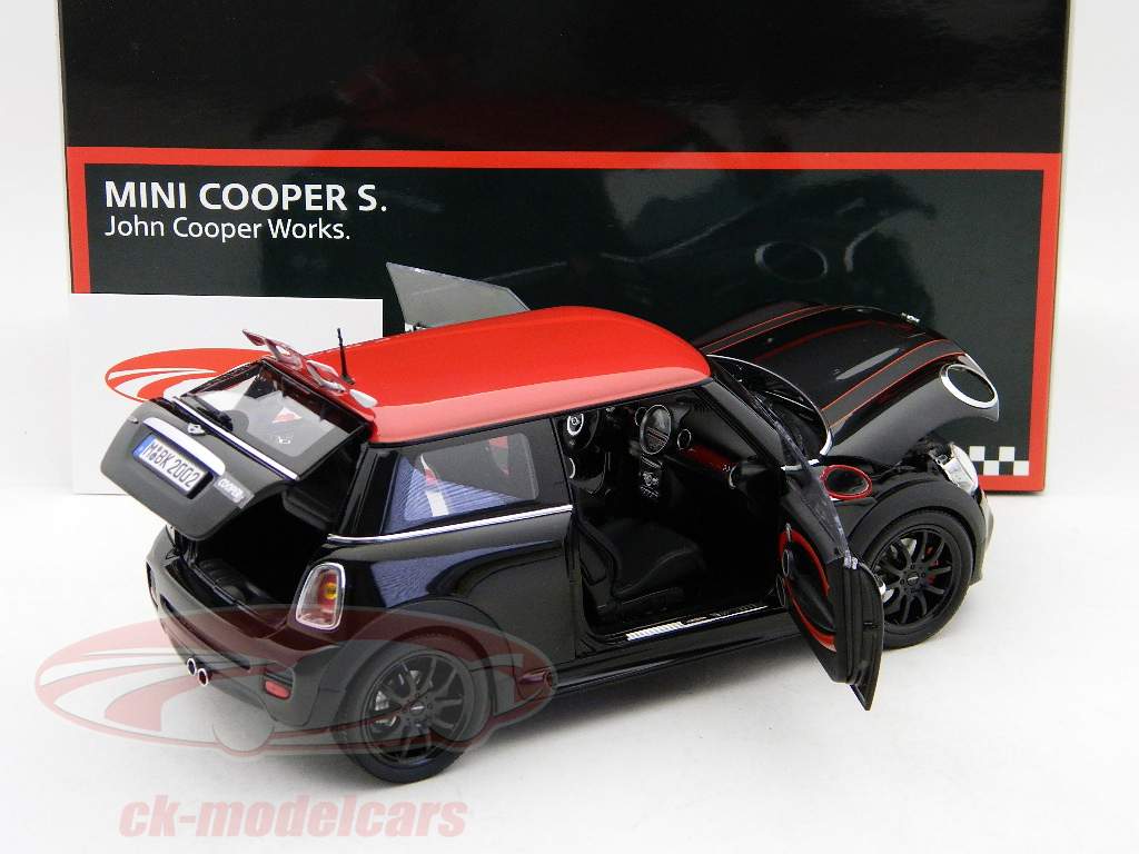 Mini Cooper S John Cooper Works black 1:18 Kyosho