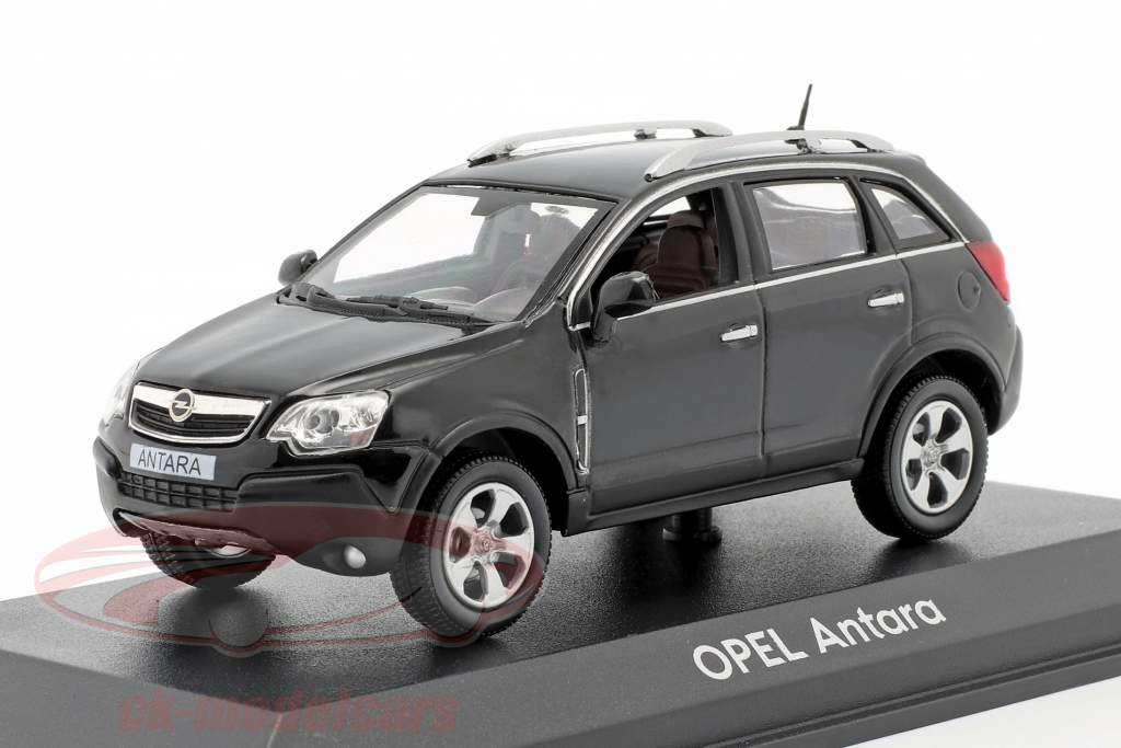 Opel Antara sort 1:43 Norev