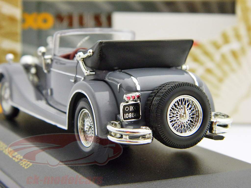 梅赛德斯 - 奔驰的SS 1933年灰色1:43 IXO博物馆