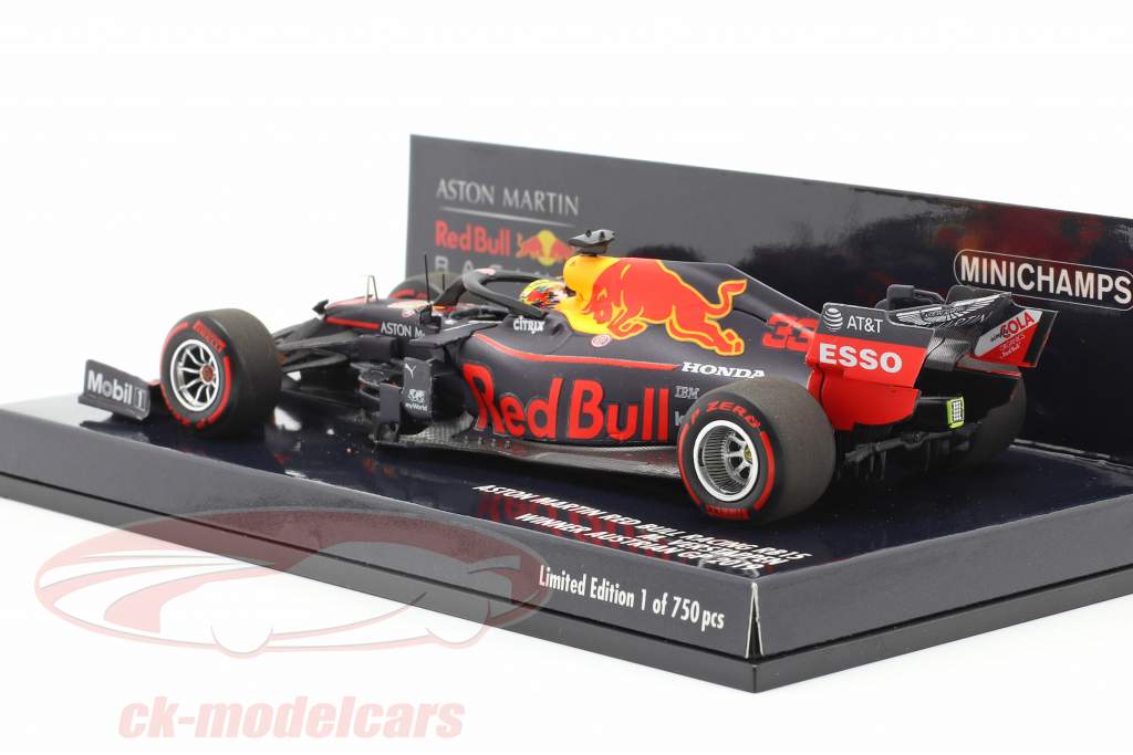 Max Verstappen Red Bull Racing RB15 #33 winnaar Oostenrijks GP F1 2019 1:43 Minichamps
