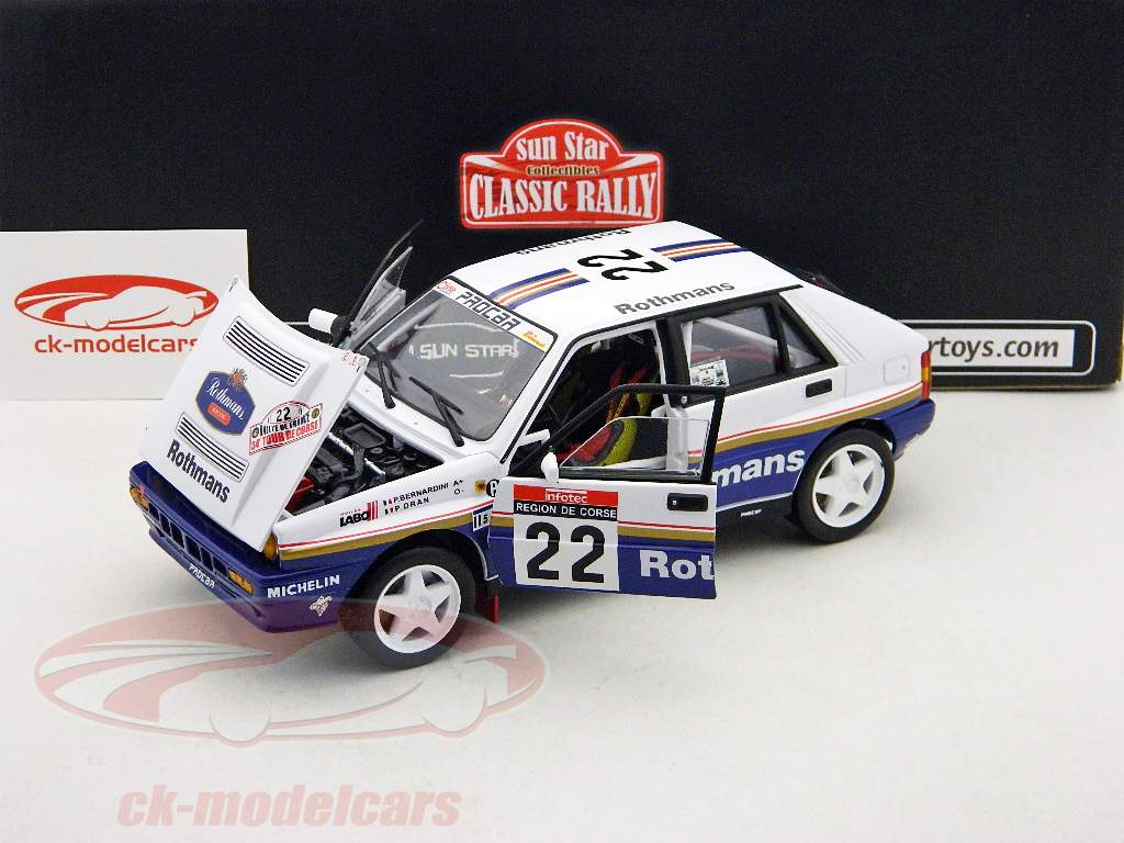 ミニカー LANCIA STRATOHF RALLY 1:18 s-l400.jpg