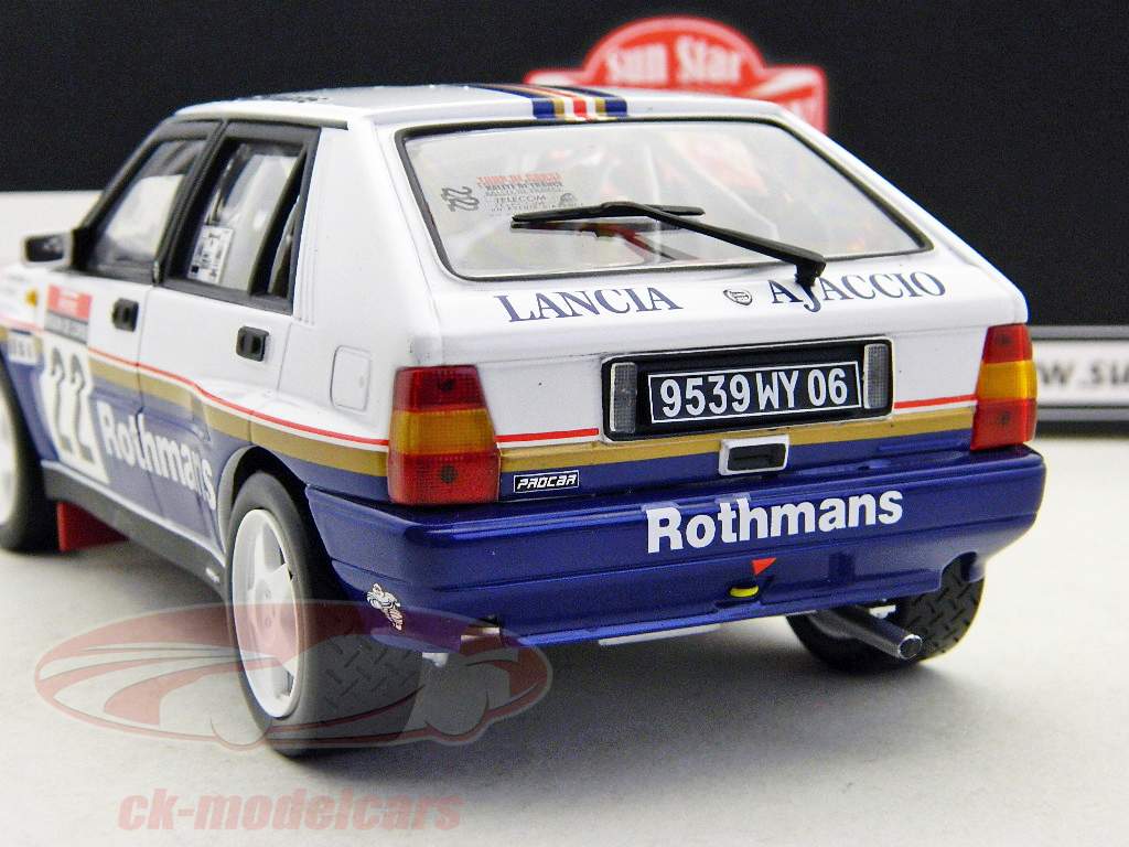 Lancia Delta HF Integrale #22 Бернардини Ралли Тур де Корс 1990 1:18 SunStar
