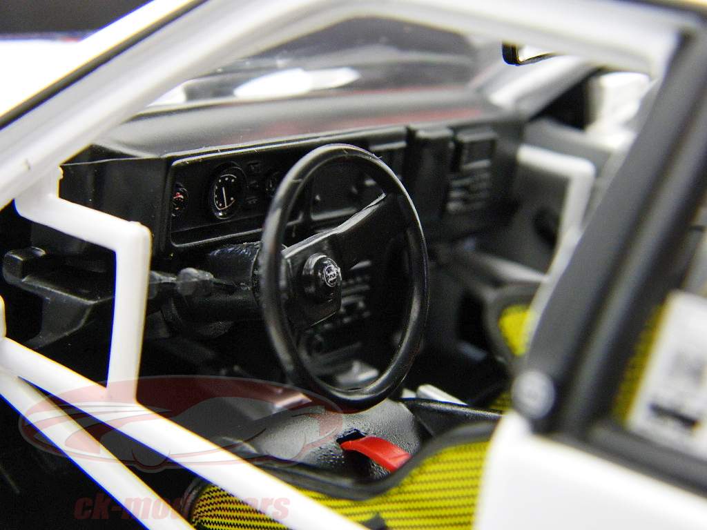 Lancia Delta HF Integrale #22 Бернардини Ралли Тур де Корс 1990 1:18 SunStar