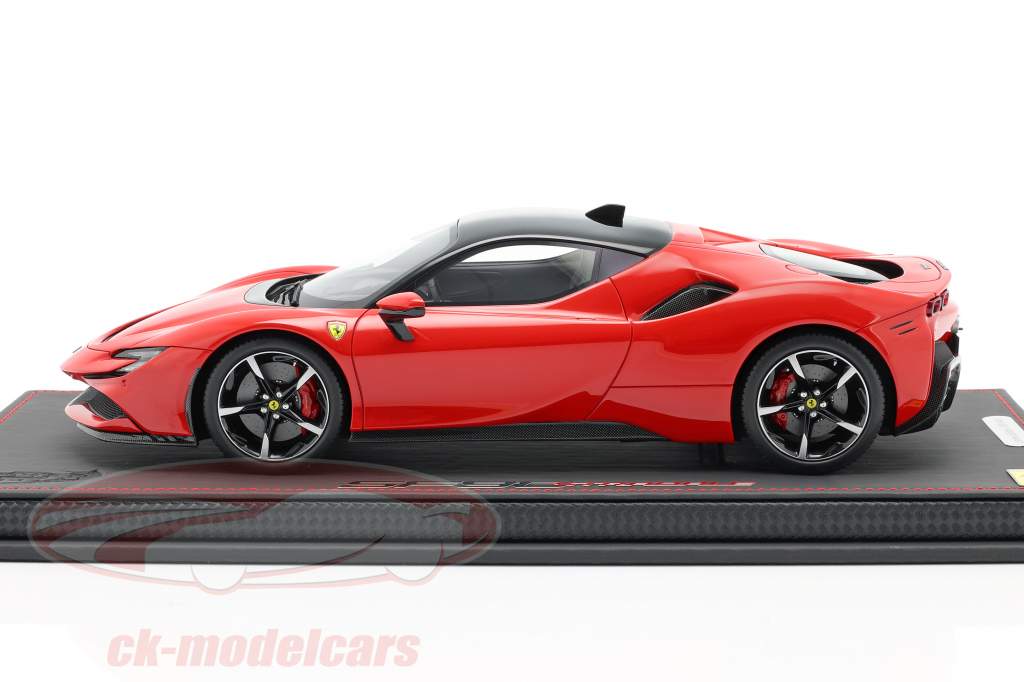 Ferrari SF90 Stradale 建设年份 2019 科萨 红色 / 黑色 1:18 BBR