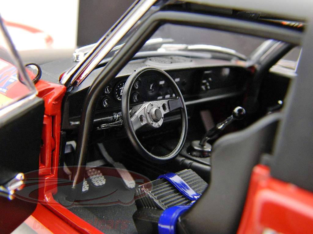 Fiat 124 Abarth #9 Trombotto Winnaar Rallye dell' Isola d'Elba 1971 1:18 SunStar