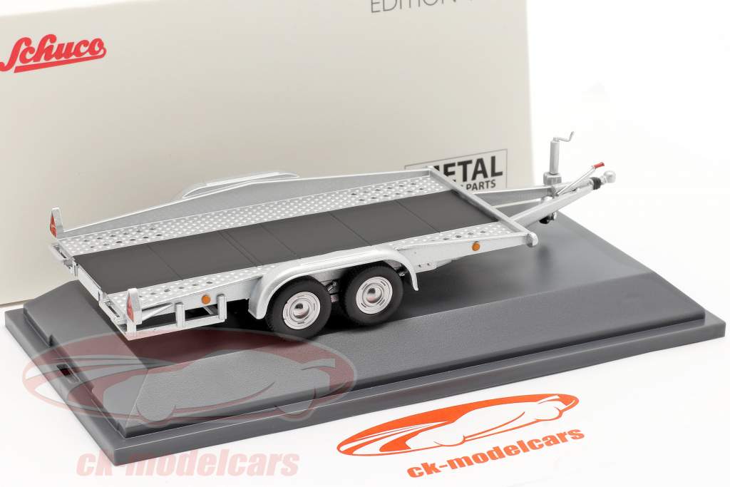 汽车拖车 银 1:43 Schuco