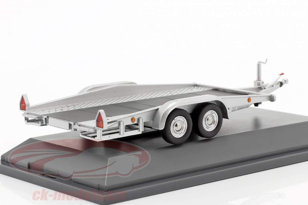 汽车拖车 银 1:43 Schuco