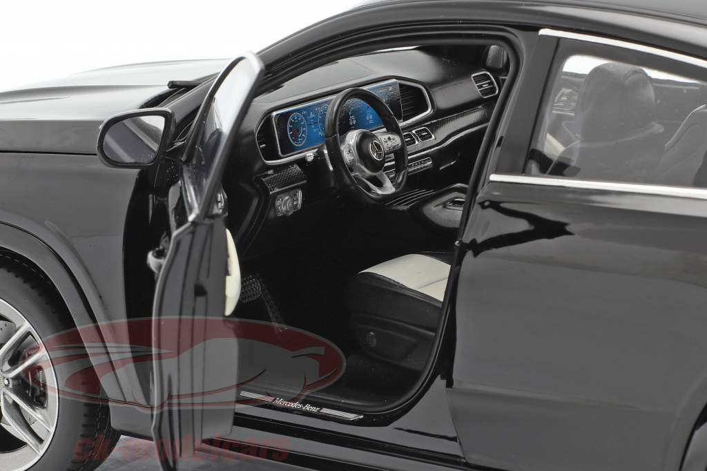 Mercedes-Benz GLE Coupe (C167) 2020 obsidian sort metallisk 1:18 iScale