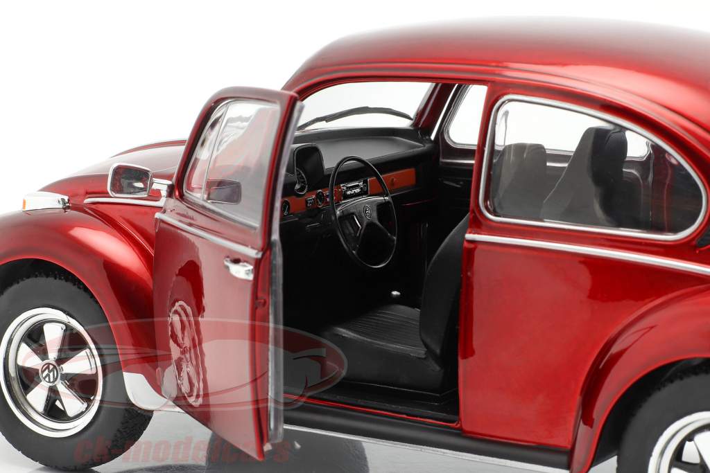 Volkswagen VW Beetle 1303 year 1974 custom red 1:18 Solido