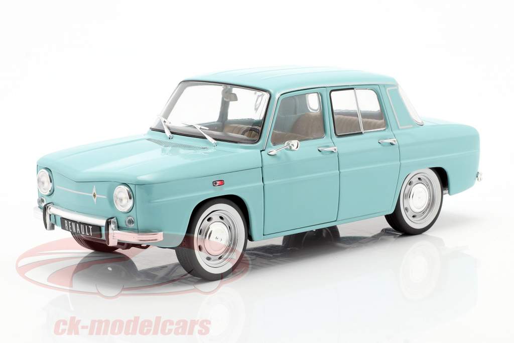 Renault 8 Major Byggeår 1967 lys blå 1:18 Solido
