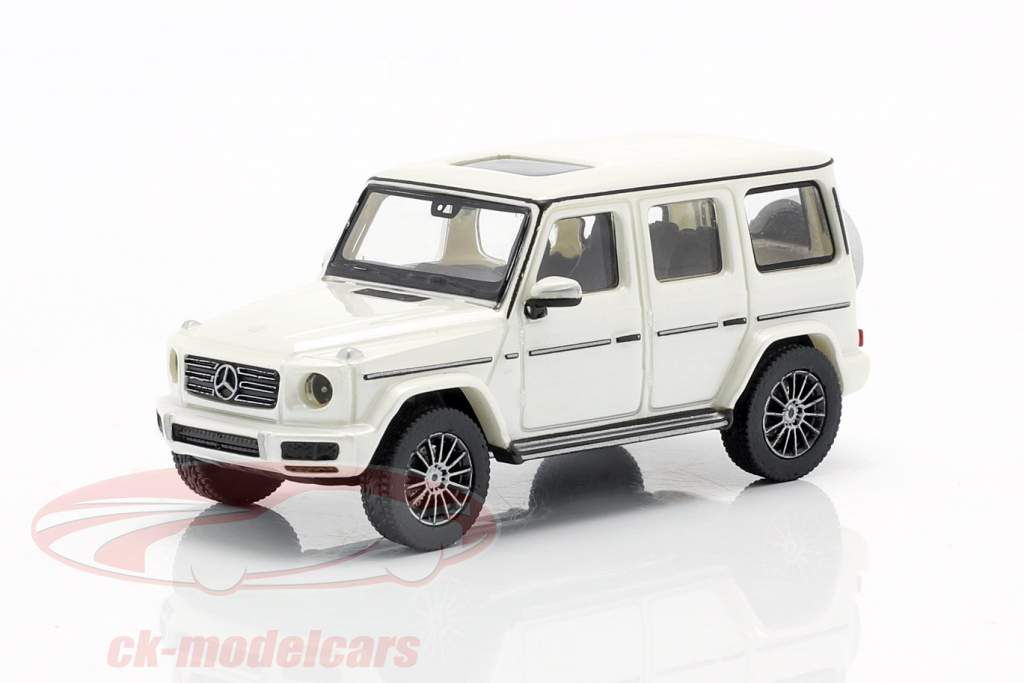 Mercedes-Benz G class (W463) year 2018 white metallic 1:87 Minichamps