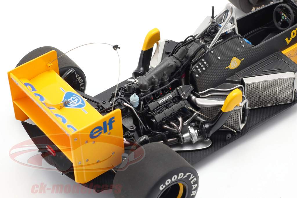 AUTOart 1:18 Ayrton Senna Lotus 99T #12 2nd Japan GP formula