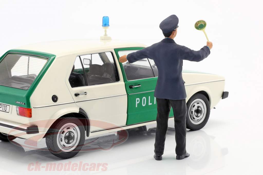 Polizist Figur 1:18 FigurenManufaktur