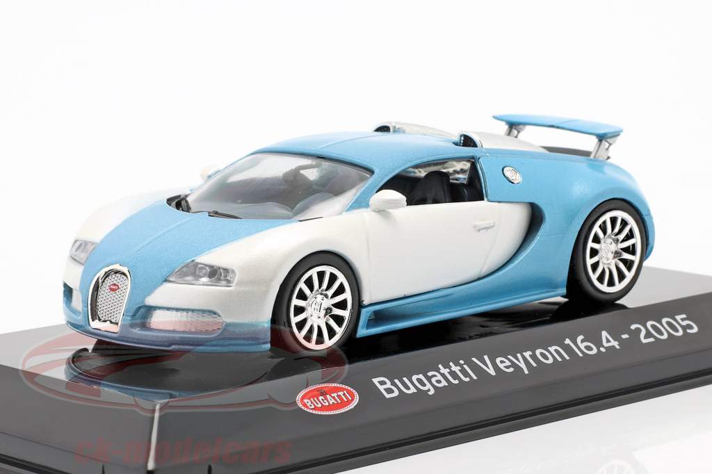 Bugatti Veyron 16.4 Byggeår 2005 mat hvid / Lyseblå 1:43 Altaya