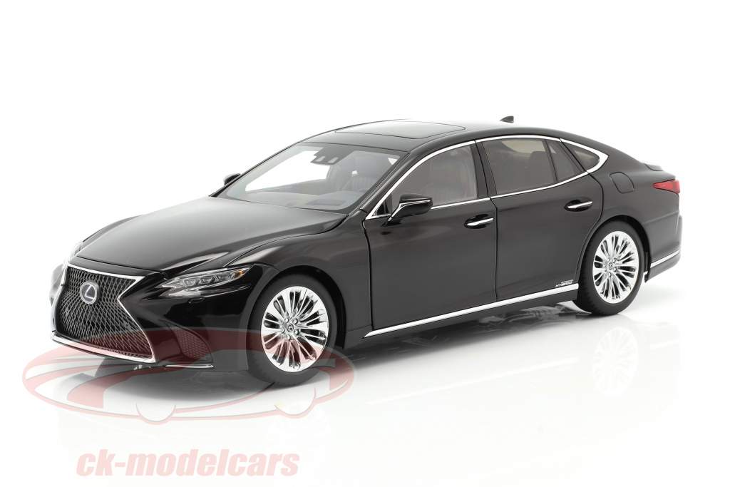 じょにー。 1/18 AUTOart Lexus LS LS 500h LS500h (Black with Black