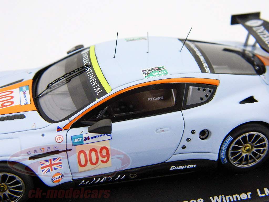 特価 Spark (1/43) アストンマーチン DBR9 s-l400.jpg