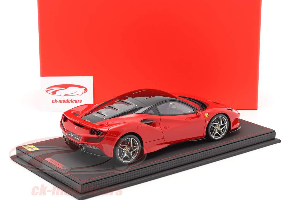 Ferrari F8 Tributo Año de construcción 2019 corsa rojo / negro 1:18 BBR