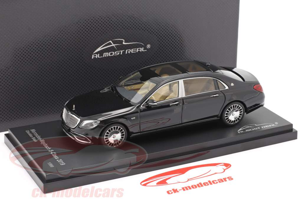 Mercedes-Maybach S класс 2019 обсидиан черный 1:43 Almost Real