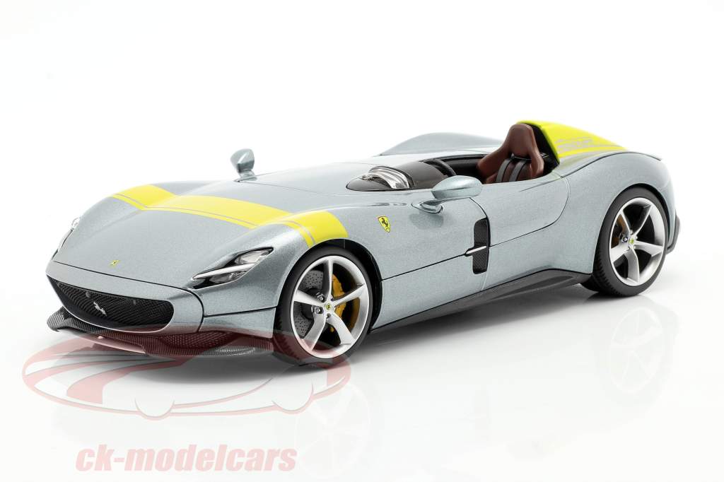 Bburago 1:18 Ferrari Monza SP1 year 2019 grey metallic