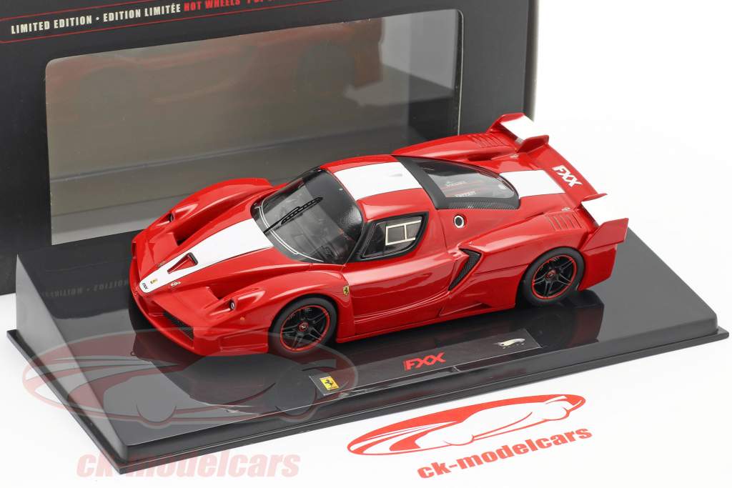 Ferrari FXX 2006 red with white stripe 1:43 HotWheels Elite
