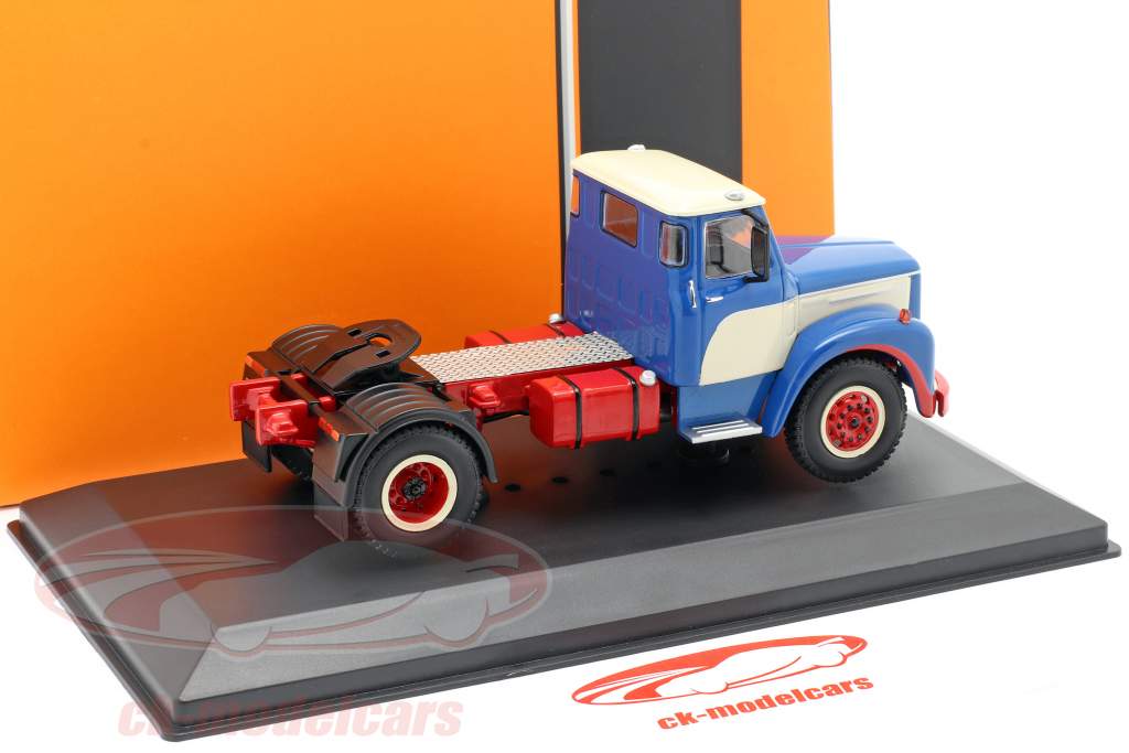 Scania 110 Super Грузовая машина Год постройки 1953 синий / белый / красный 1:43 Ixo