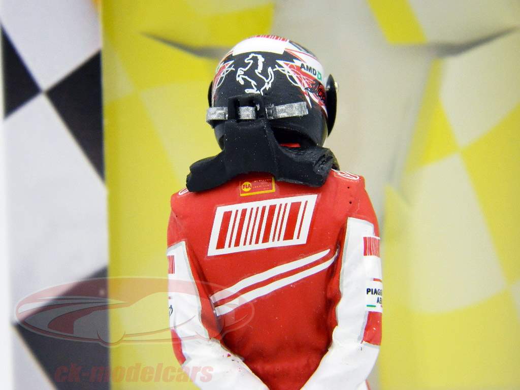 K.Raikkonen driver figure formula 1 world champion 2007 standing Ed.2 1:18 TopMo