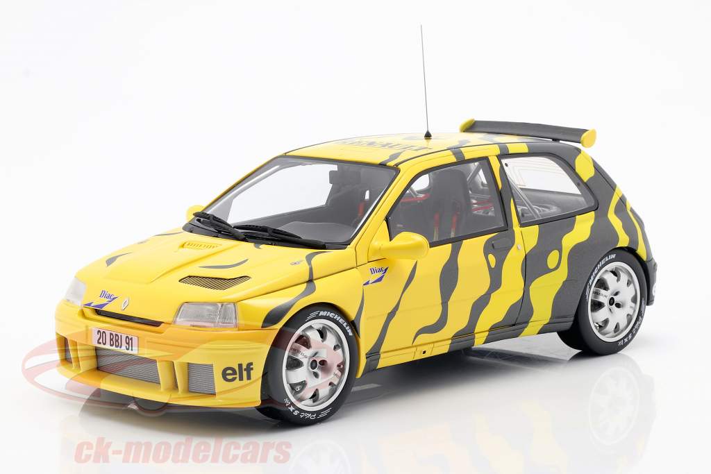 Renault Clio Maxi Presentation Car 1995 noir / Jaune 1:18 OttOmobile