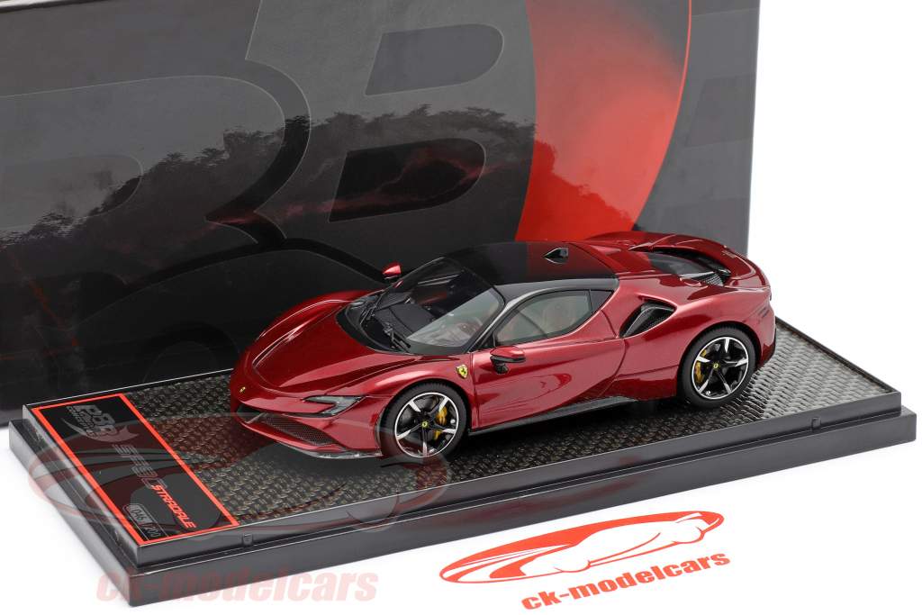 Ferrari SF90 Stradale Byggeår 2019 mørkerød metallisk / sort 1:43 BBR