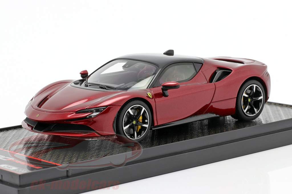 Ferrari SF90 Stradale Год постройки 2019 темно-красный металлический / черный 1:43 BBR