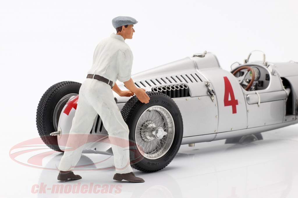 メルセデス メカニック 突きつけ インクルード レーシングカー 1:18 Figutec 図