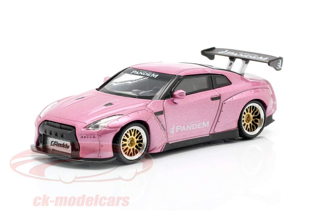Pandem Nissan GT-R R35 GT Wing LHD la passion rose 1:64 TrueScale