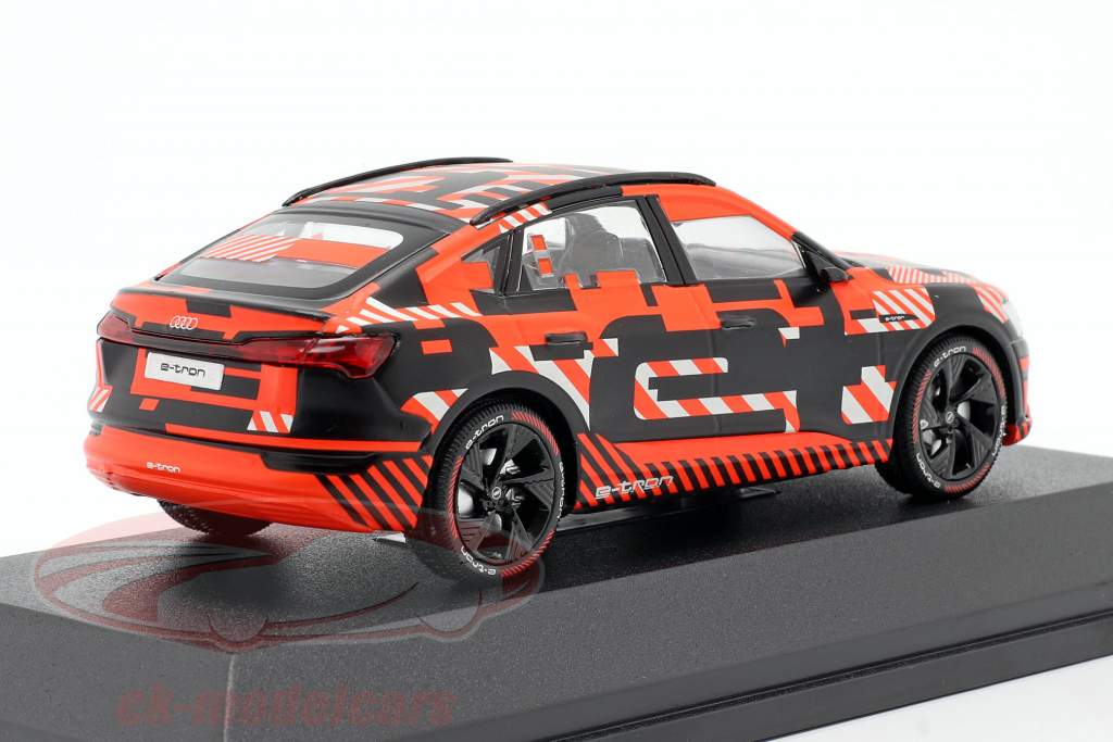 Audi e-tron Sportback Prototype schwarz / rot 1:43 iScale