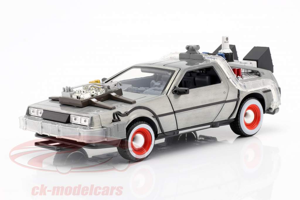 DeLorean Time Machine Back to the Future III (1990) argento 1:24 Jada Toys