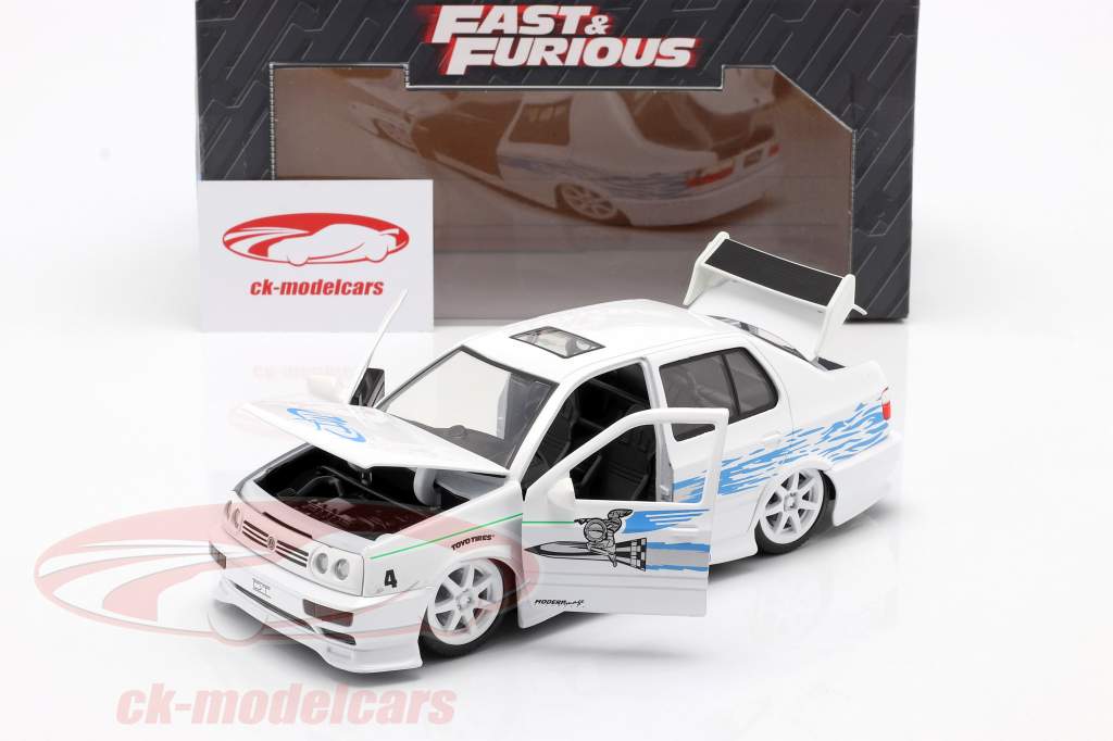 Jesse's Volkswagen VW Jetta A3 from the movie Fast & Furious 2001 white / blue 1:24 Jada Toys
